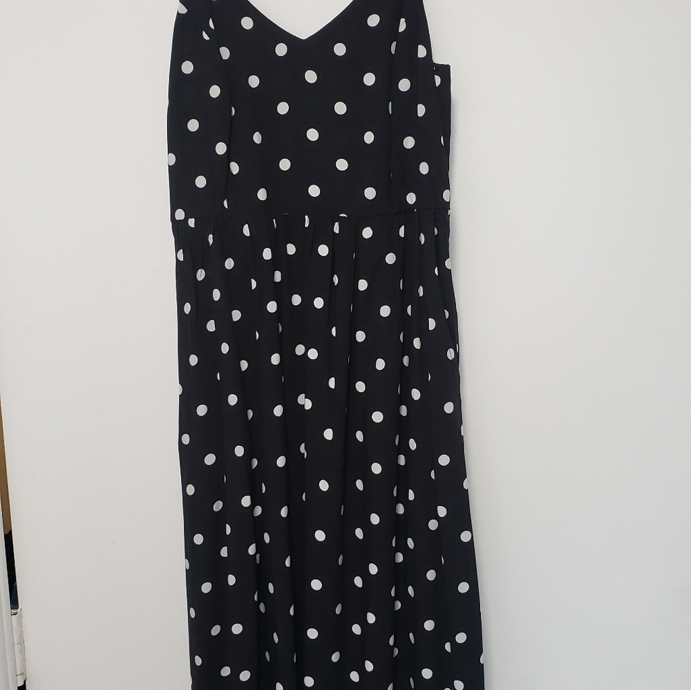 Old navy polka dot dress!